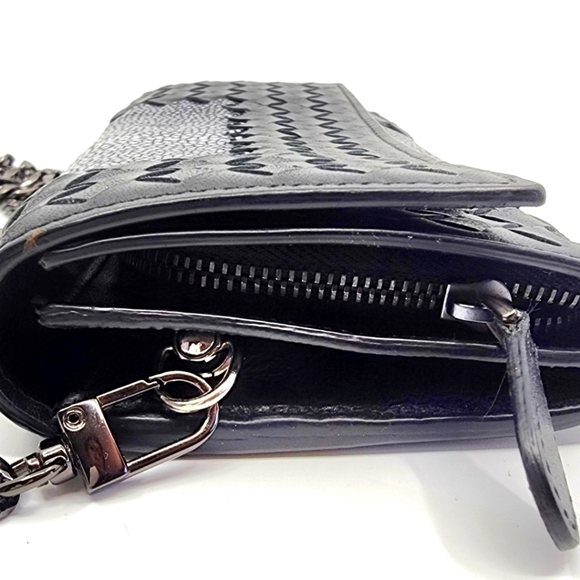 Limited edition Bottega Veneta Stingray Long Wallet on (Chain unbranded free) - Picture 11 of 13